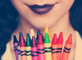 Maquillarse con las pinturas escolares? Mejor no maquillarse